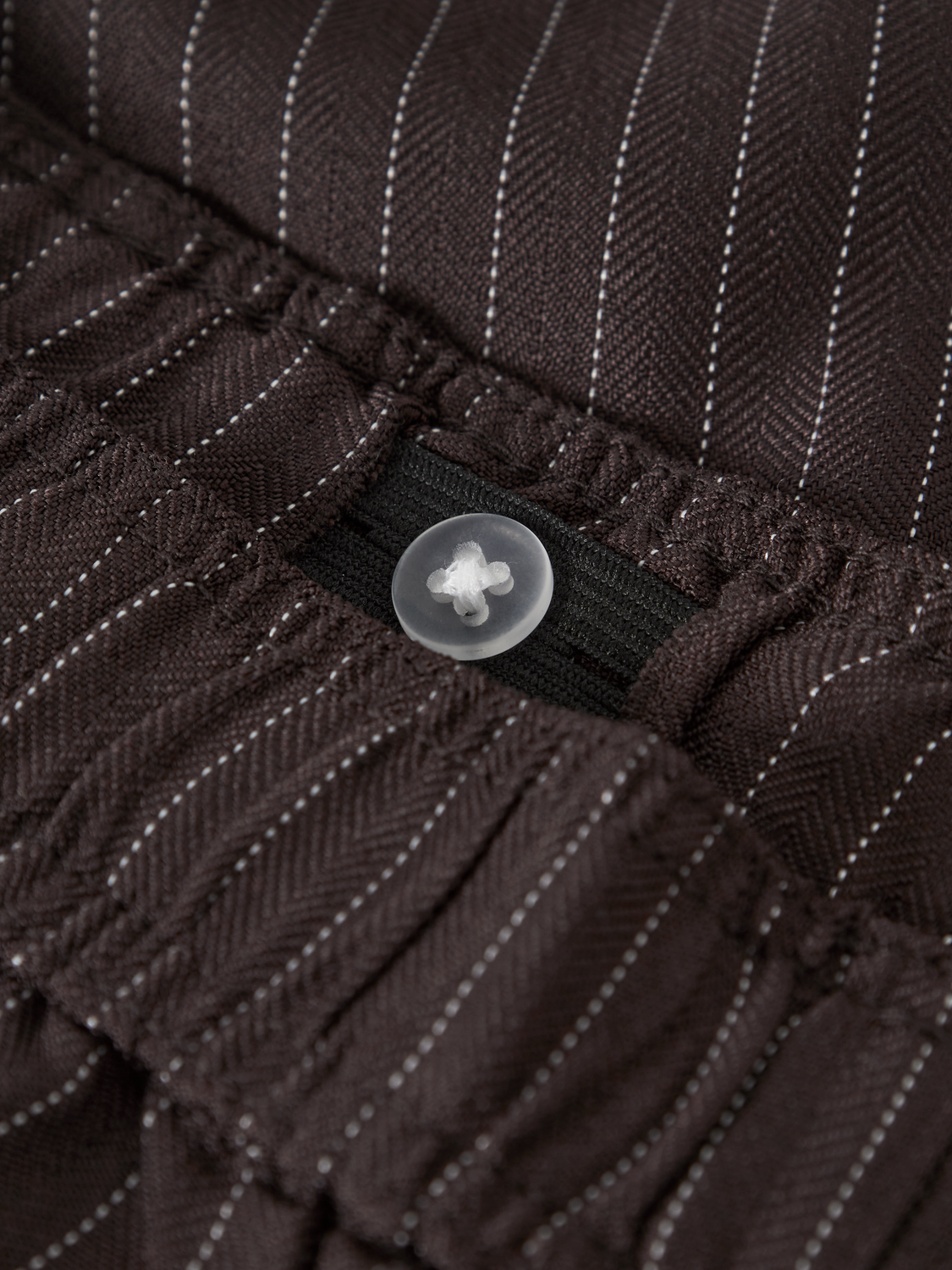 model_shot-front_full